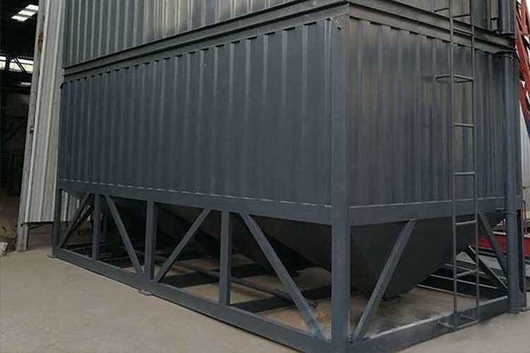 焊接技术对重庆100吨卧式水泥罐的重要性图片展示